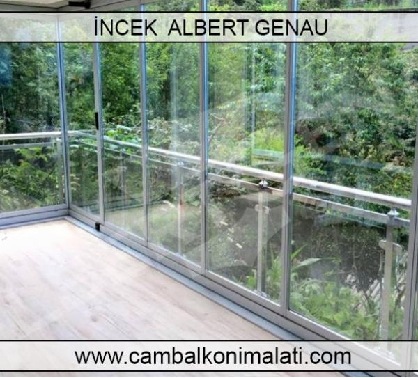 Albert Genau Cam Balkon